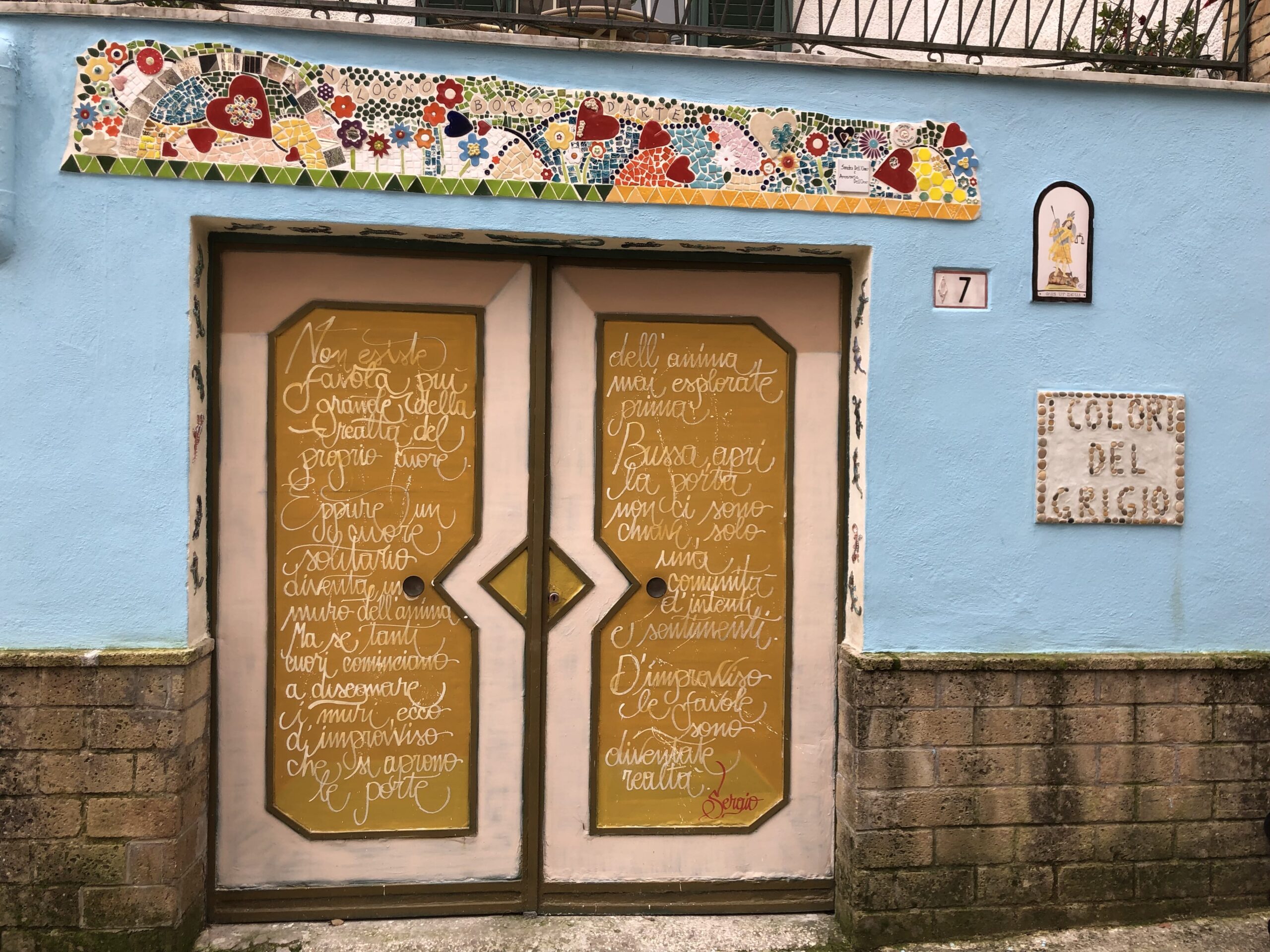 Valogno porte
